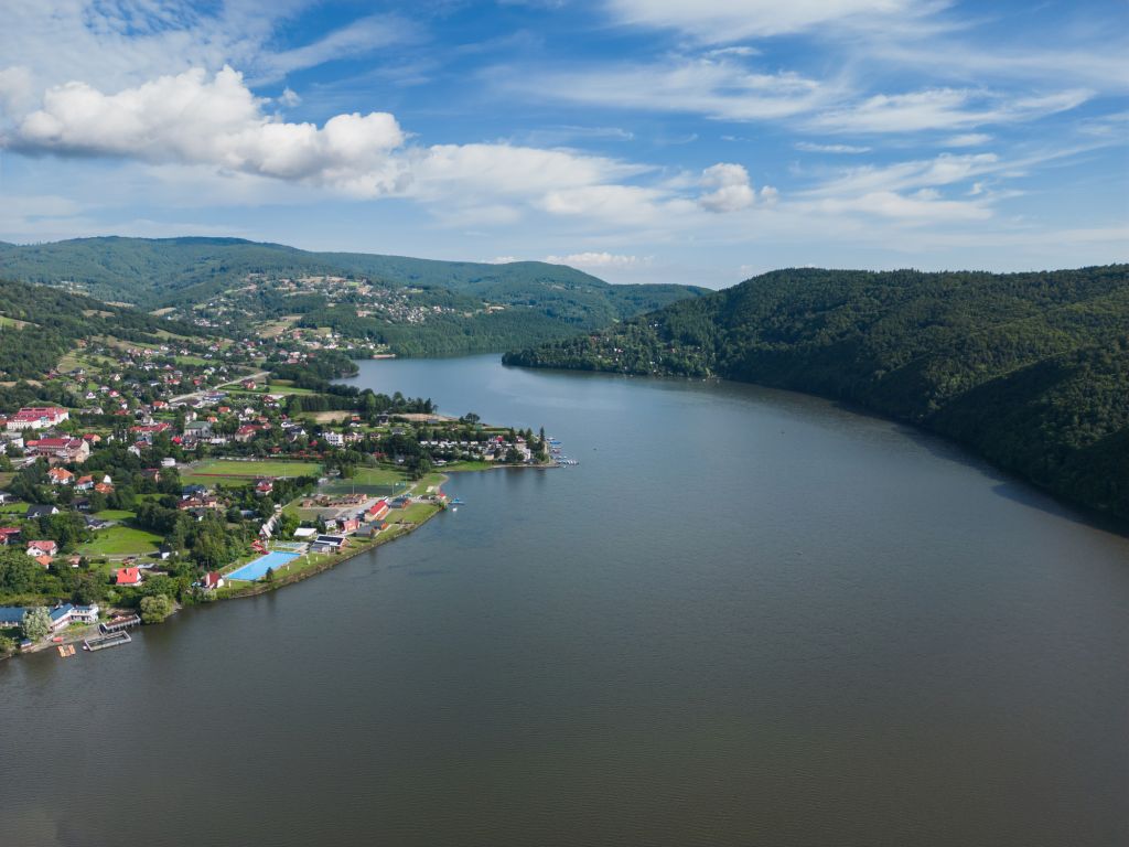 lab-jeziorze-żywieckim