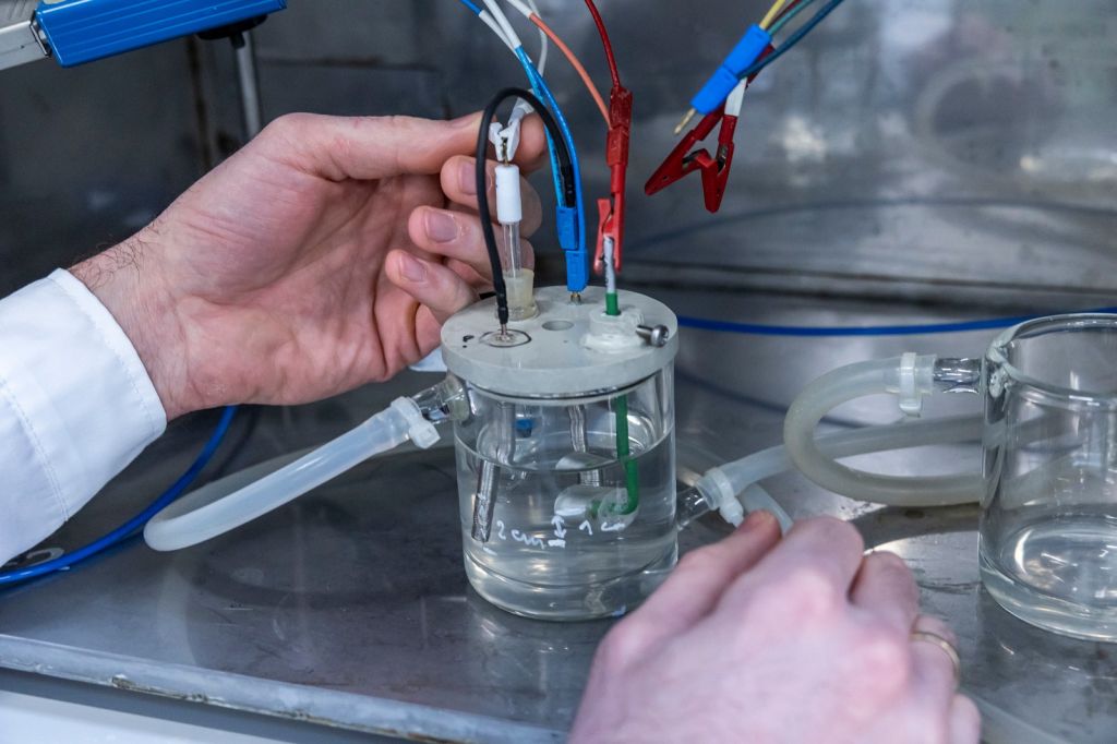 lab-stopów-wysokiej-entropii