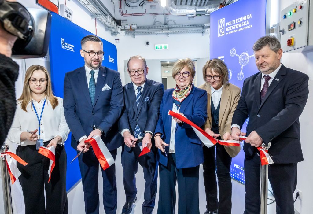 lab-magazyn-odczynników-i-odpadów-chemicznych