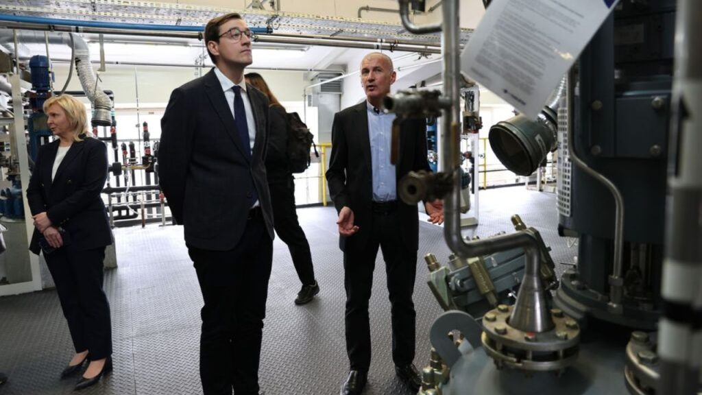 lab-centrum-technologii-wytwarzania-api