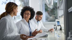 lab-przegląd-zarządzania-jako